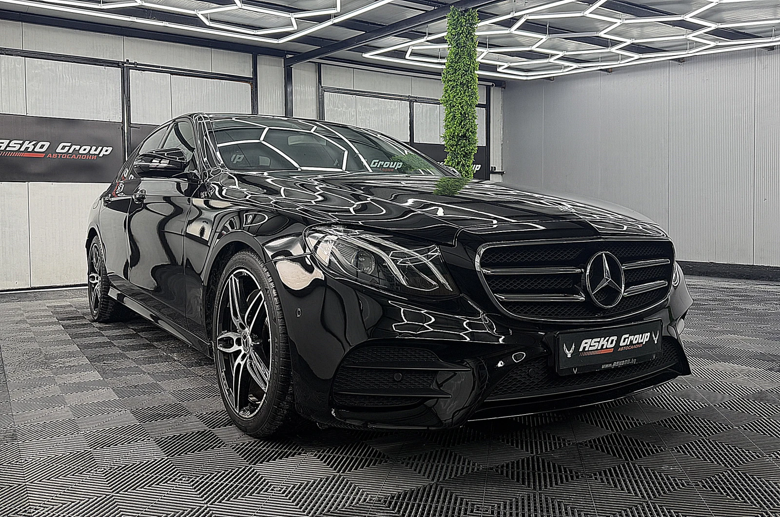 Mercedes-Benz E 220 AMG-line/DIGITAL/KeylessGO/TOP!!!/СОБСТВЕН ЛИЗИНГ, снимка 3 - Автомобили и джипове - 54379704