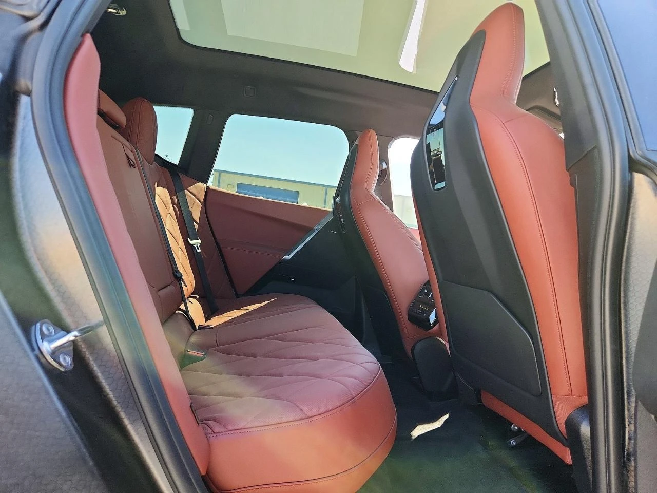 BMW iX xDrive50, снимка 11 - Автомобили и джипове - 54401963