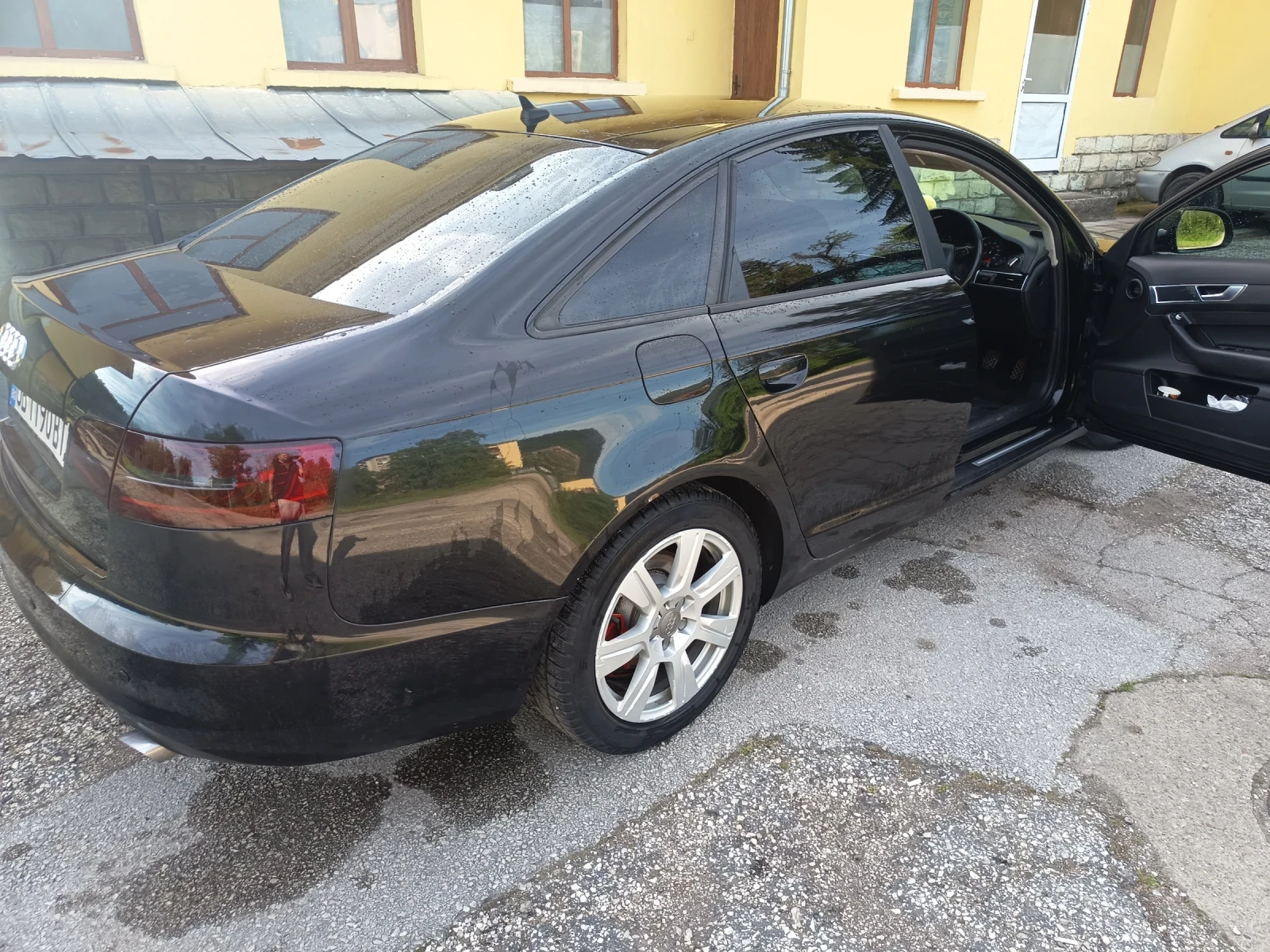 Audi A6 2.0 ТДИ ДЕСЕН ВОЛАН 
