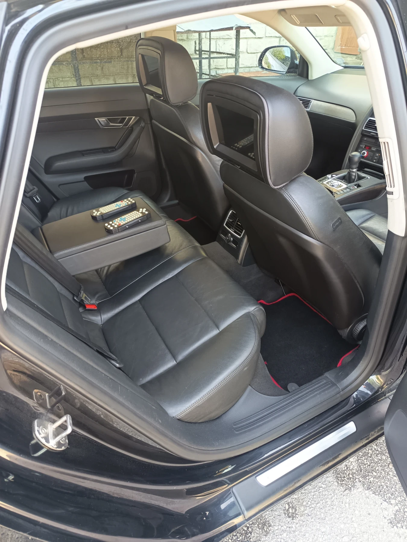 Audi A6 2.0 ТДИ ДЕСЕН ВОЛАН , снимка 10 - Автомобили и джипове - 54611768