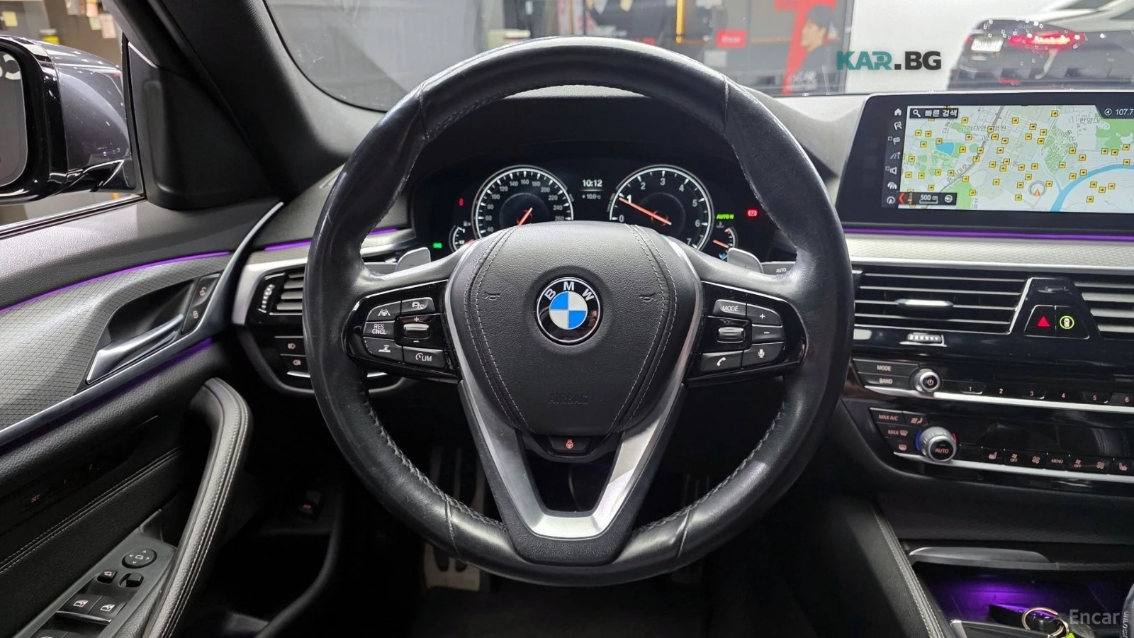 BMW 530 * M-SPORT* КОЖА* ПОДГРЕВ* ШИБИДАХ* HEAD-UP* , снимка 13 - Автомобили и джипове - 54659643