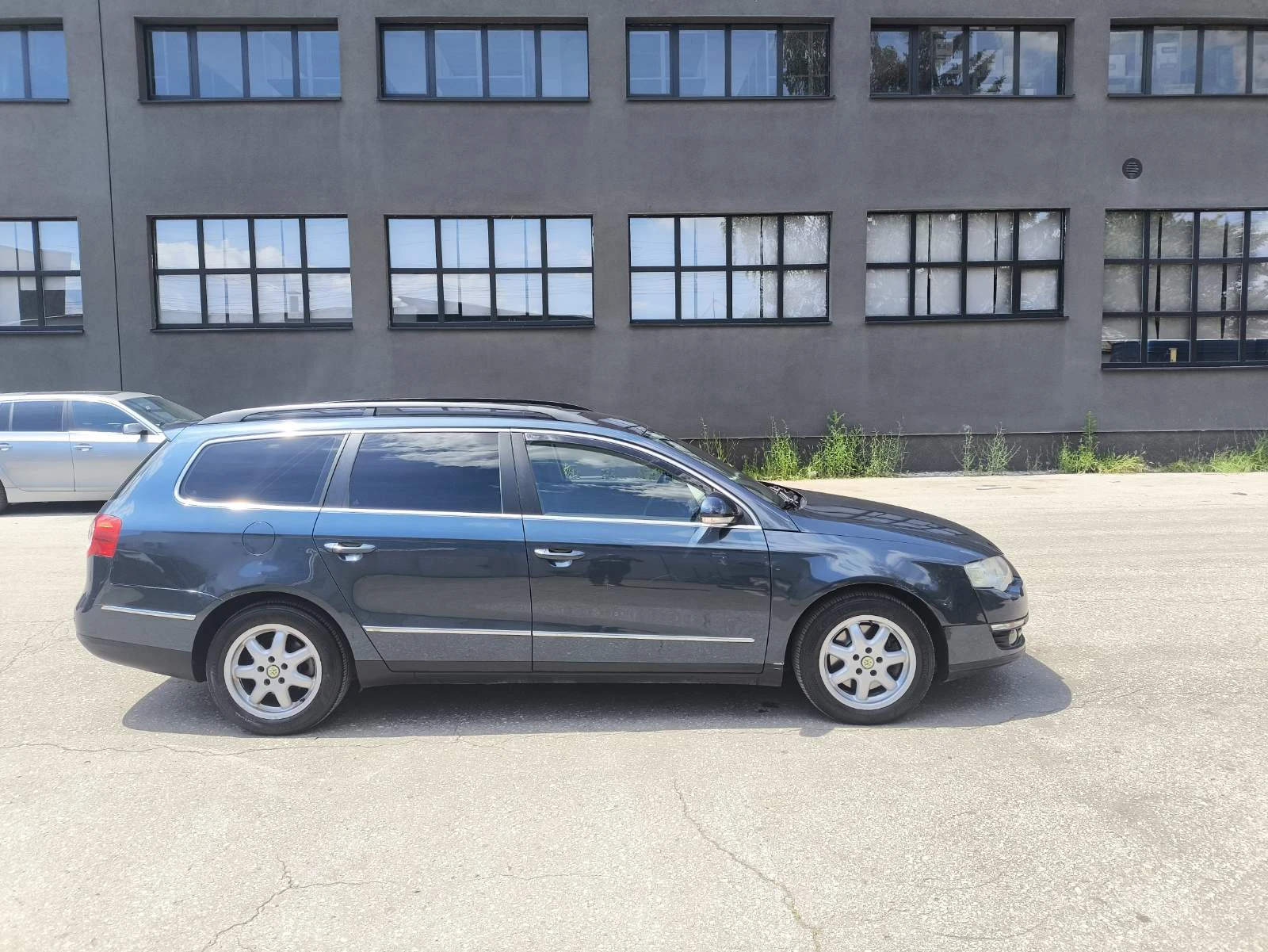 VW Passat Passat Variant (3C5) 2.0 TDI 16V 140 HP, снимка 2 - Автомобили и джипове - 54669471