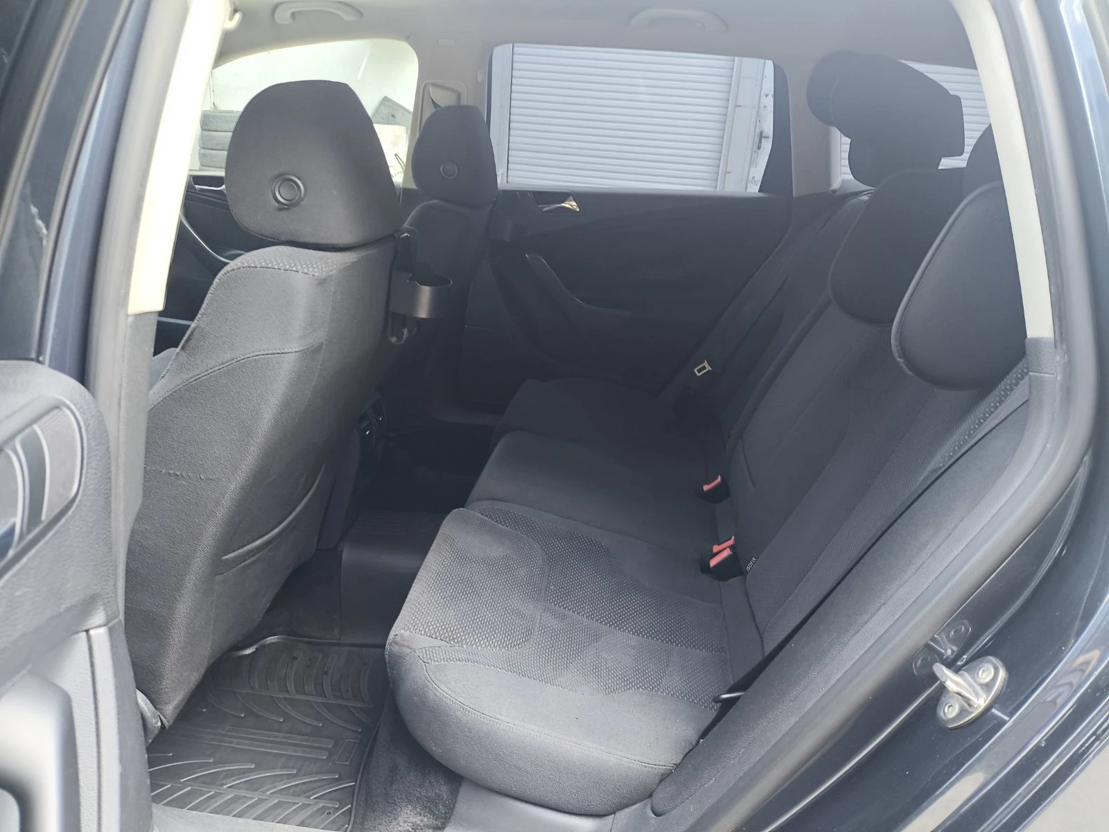 VW Passat Passat Variant (3C5) 2.0 TDI 16V 140 HP, снимка 6 - Автомобили и джипове - 54669471