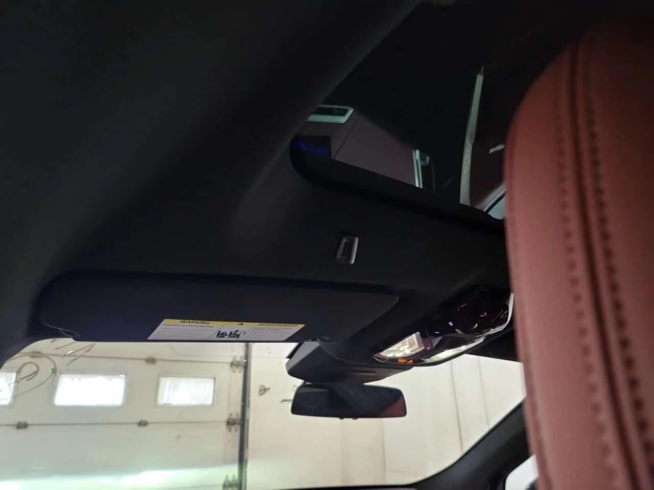 BMW iX * XDRIVE40 * ГЛАВНО ПРЕДСТАВИТЕЛСТВО* , снимка 11 - Автомобили и джипове - 54809464