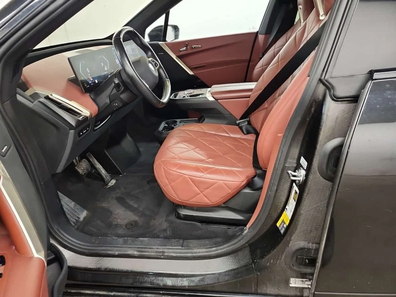 BMW iX * XDRIVE40 * ГЛАВНО ПРЕДСТАВИТЕЛСТВО* , снимка 7 - Автомобили и джипове - 54809464