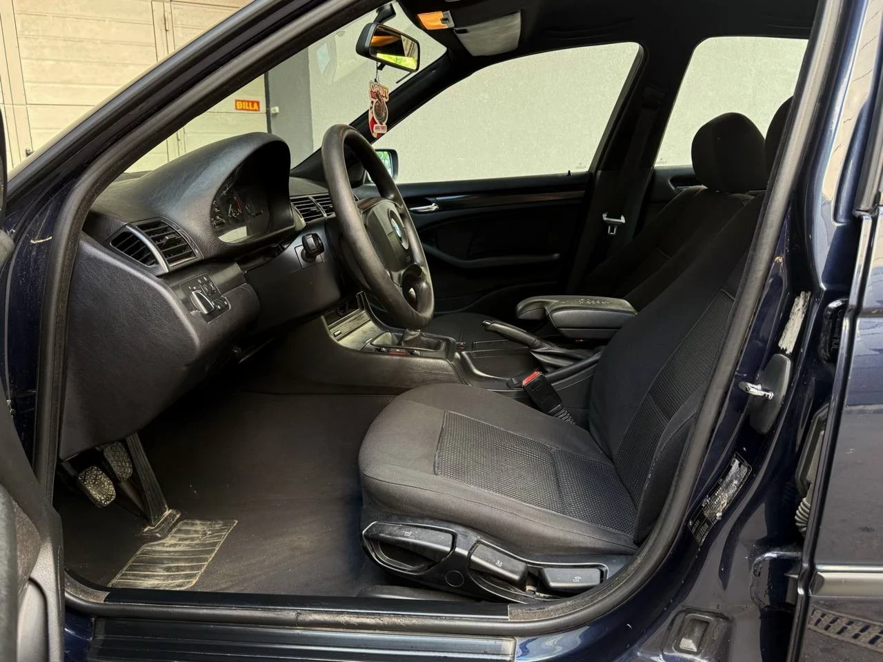 BMW 320 320D, снимка 9 - Автомобили и джипове - 54917500