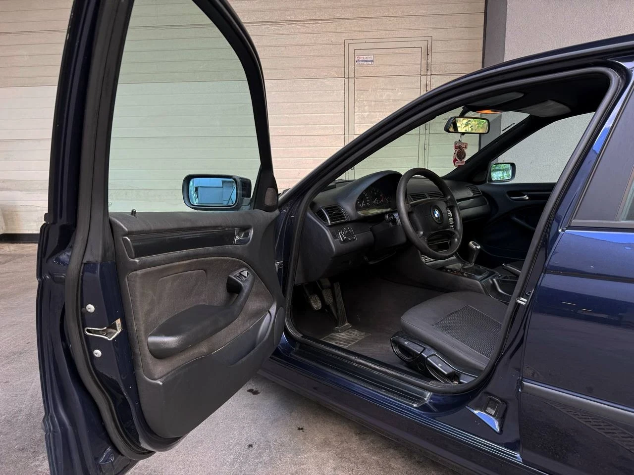 BMW 320 320D, снимка 8 - Автомобили и джипове - 54917500
