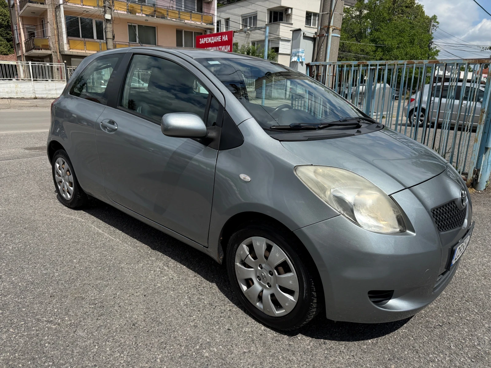 Toyota Yaris 1.3 верига , снимка 3 - Автомобили и джипове - 54971008