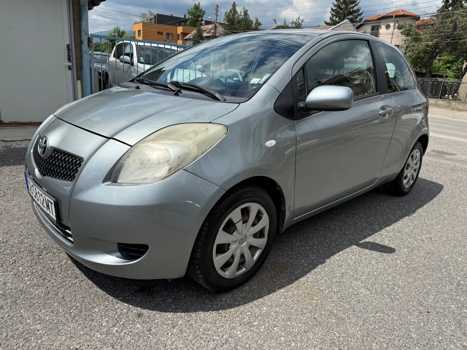 Toyota Yaris 1.3 верига , снимка 2 - Автомобили и джипове - 54971008