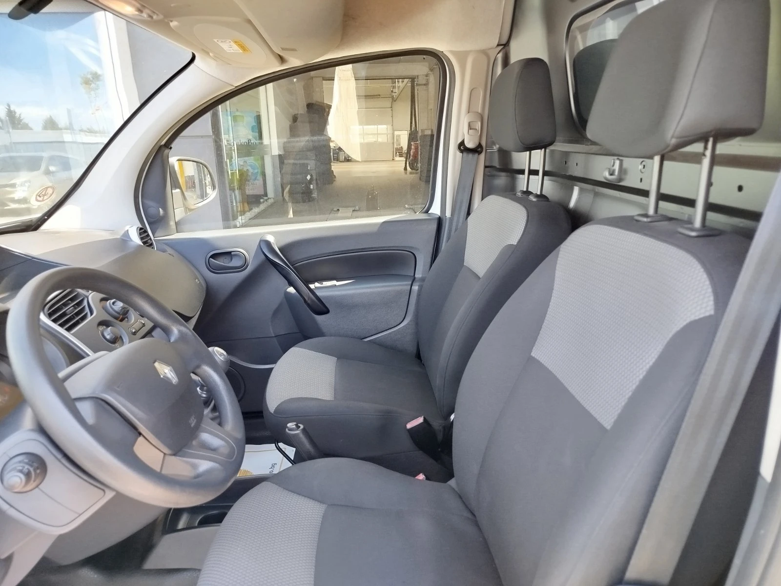 Renault Kangoo 1.5dCi/115 к.с., снимка 13 - Автомобили и джипове - 55201129