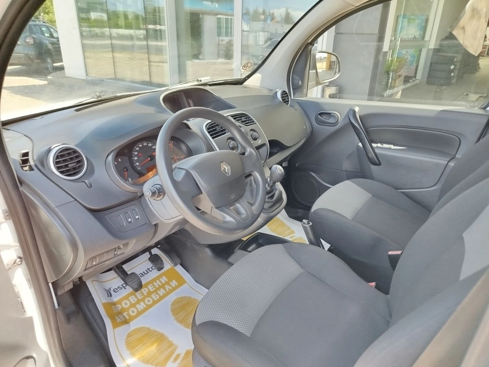 Renault Kangoo 1.5dCi/115 к.с., снимка 12 - Автомобили и джипове - 55201129