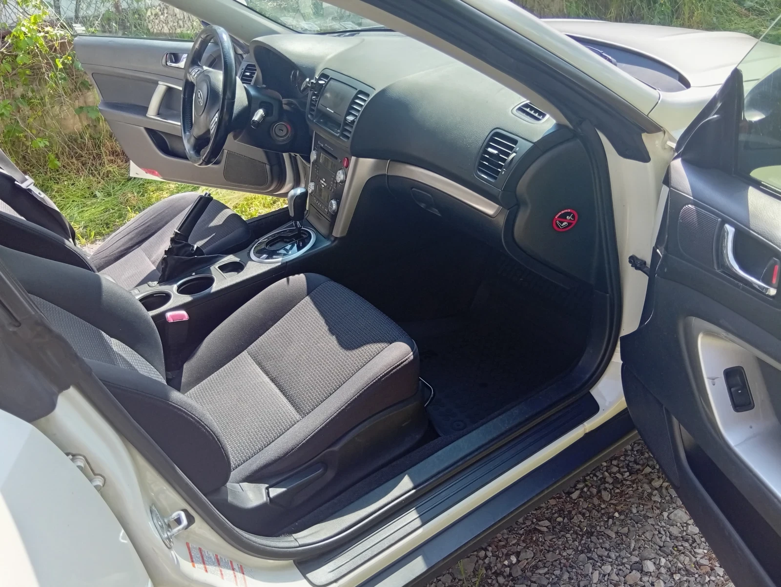 Subaru Outback, снимка 10 - Автомобили и джипове - 55342091