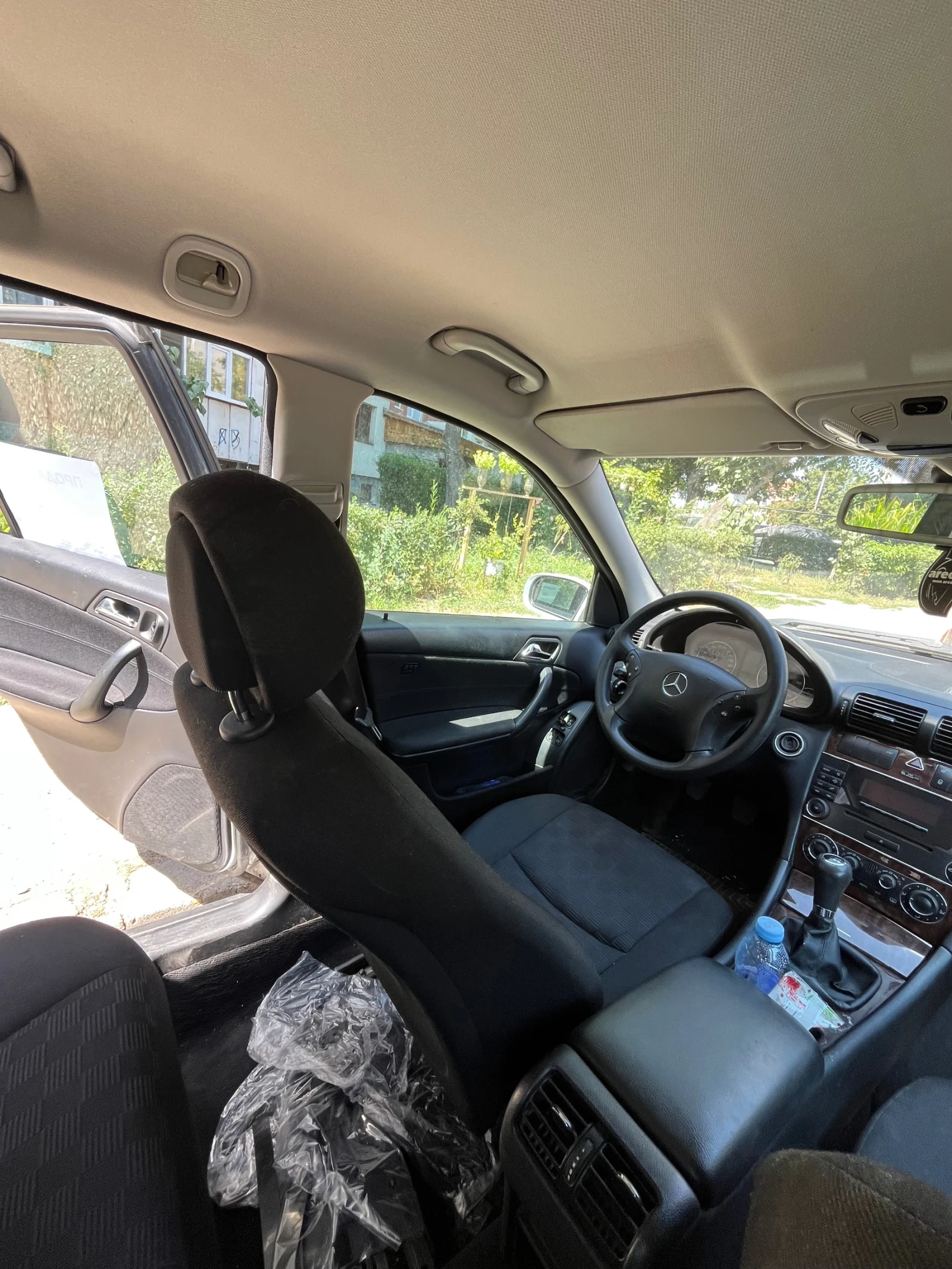 Mercedes-Benz C 200, снимка 3 - Автомобили и джипове - 55615590