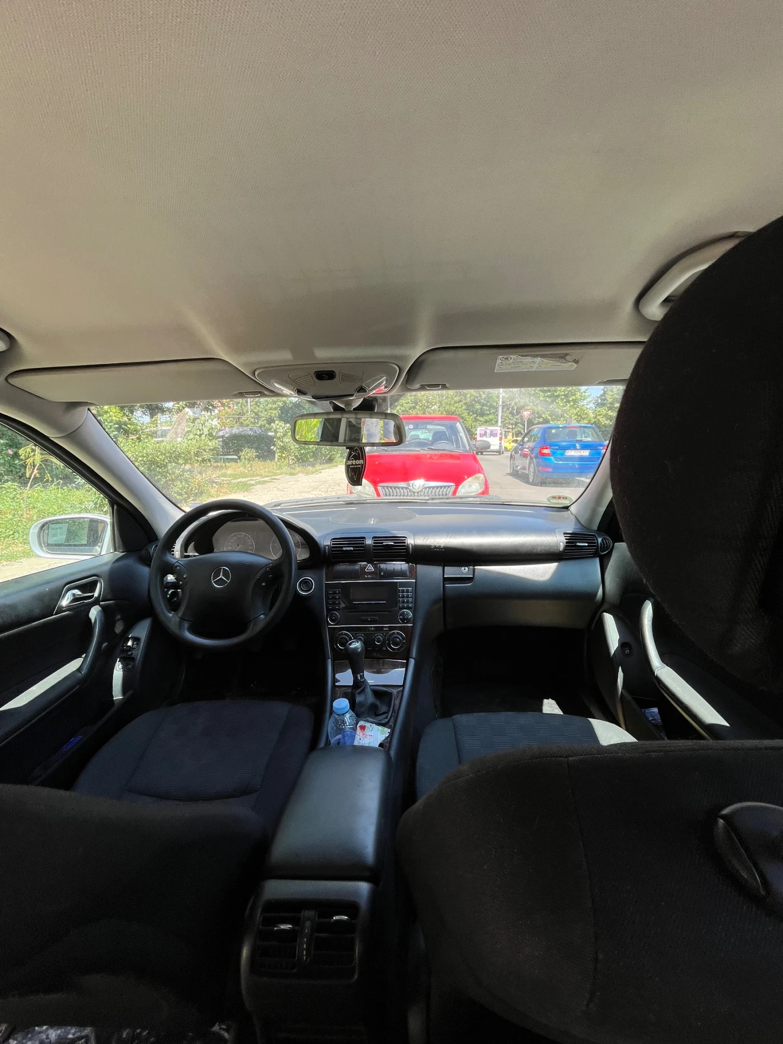 Mercedes-Benz C 200, снимка 5 - Автомобили и джипове - 55615590