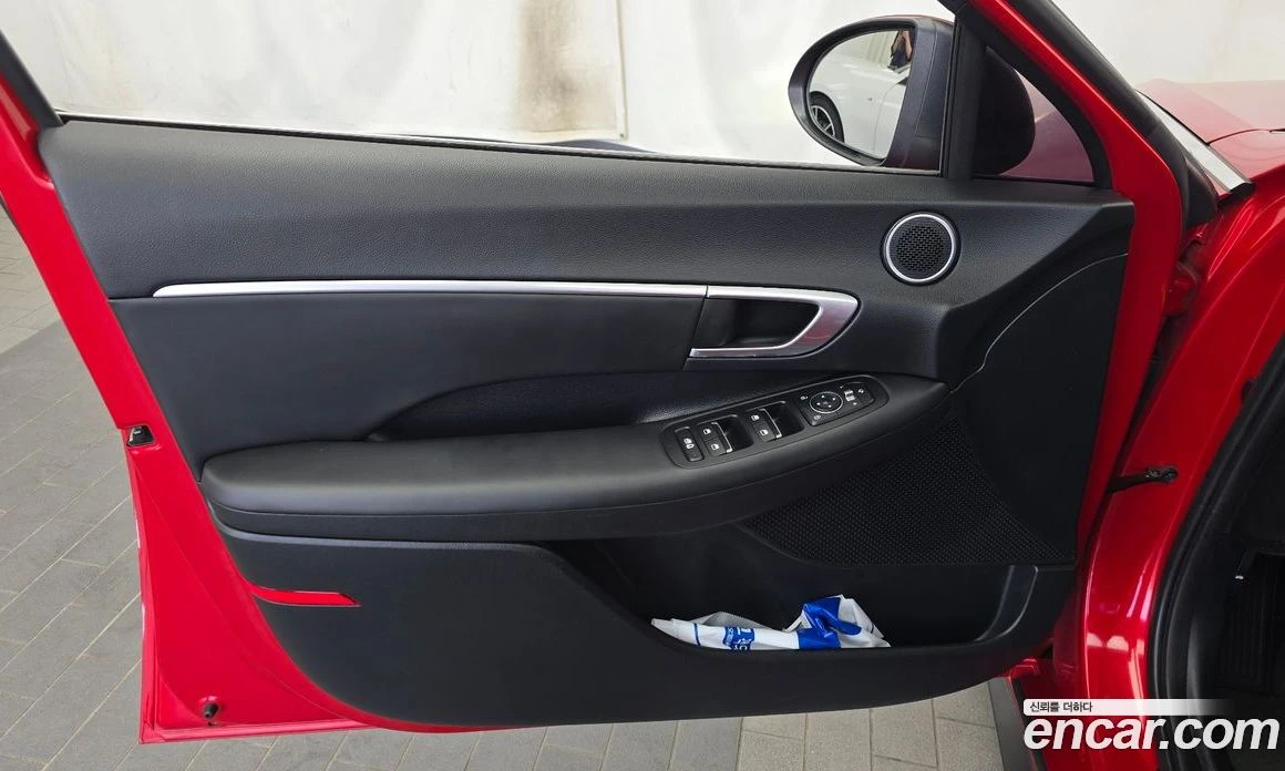 Hyundai Sonata 2.0 Premium, снимка 14 - Автомобили и джипове - 55839981