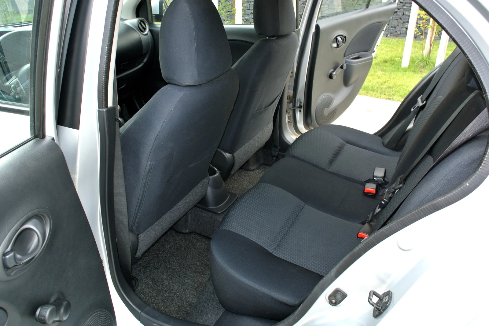 Nissan Micra РЕГИСТРИРАН * 1.2* КЛИМАТРОНИК* ЕВРО5В* АВТОПИЛОТ*, снимка 12 - Автомобили и джипове - 55853284