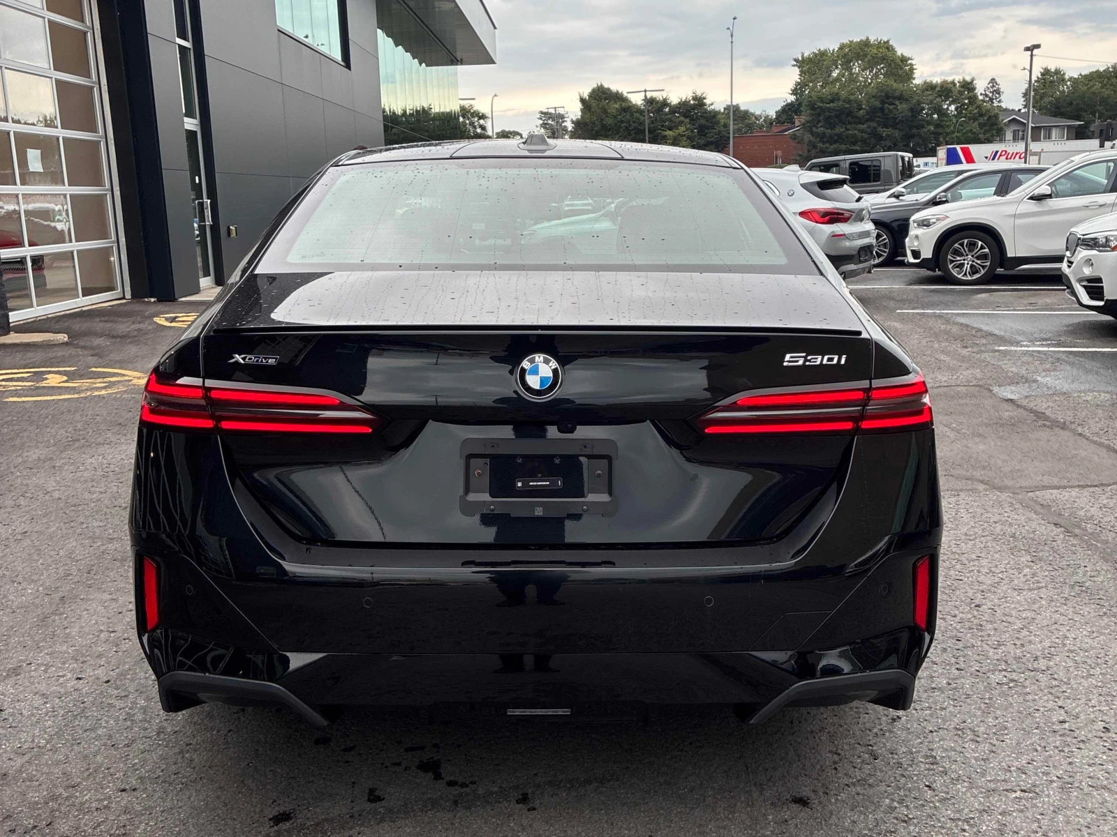 BMW 530 * 530i xDrive * CARFAX *  | Mobile.bg � ����������� 4