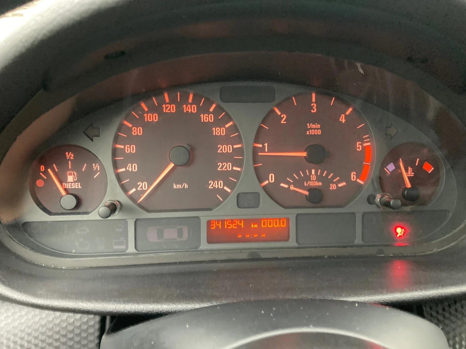 BMW 320 320 Dizel 150 konq M PAKET, снимка 13 - Автомобили и джипове - 56047704