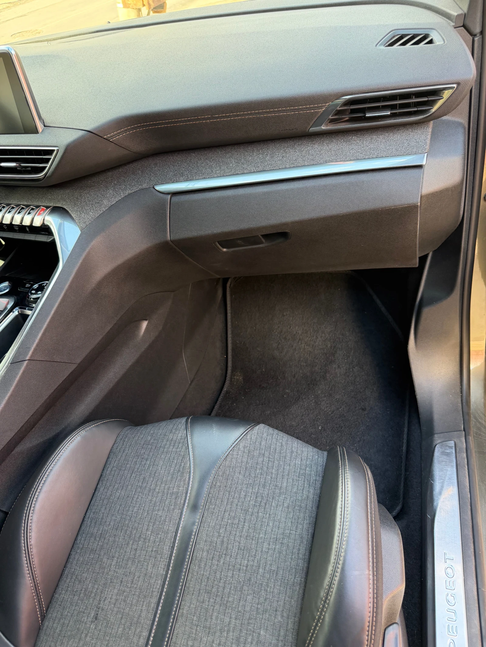 Peugeot 5008 1.6  GT LINE 7 места, снимка 7 - Автомобили и джипове - 56266258