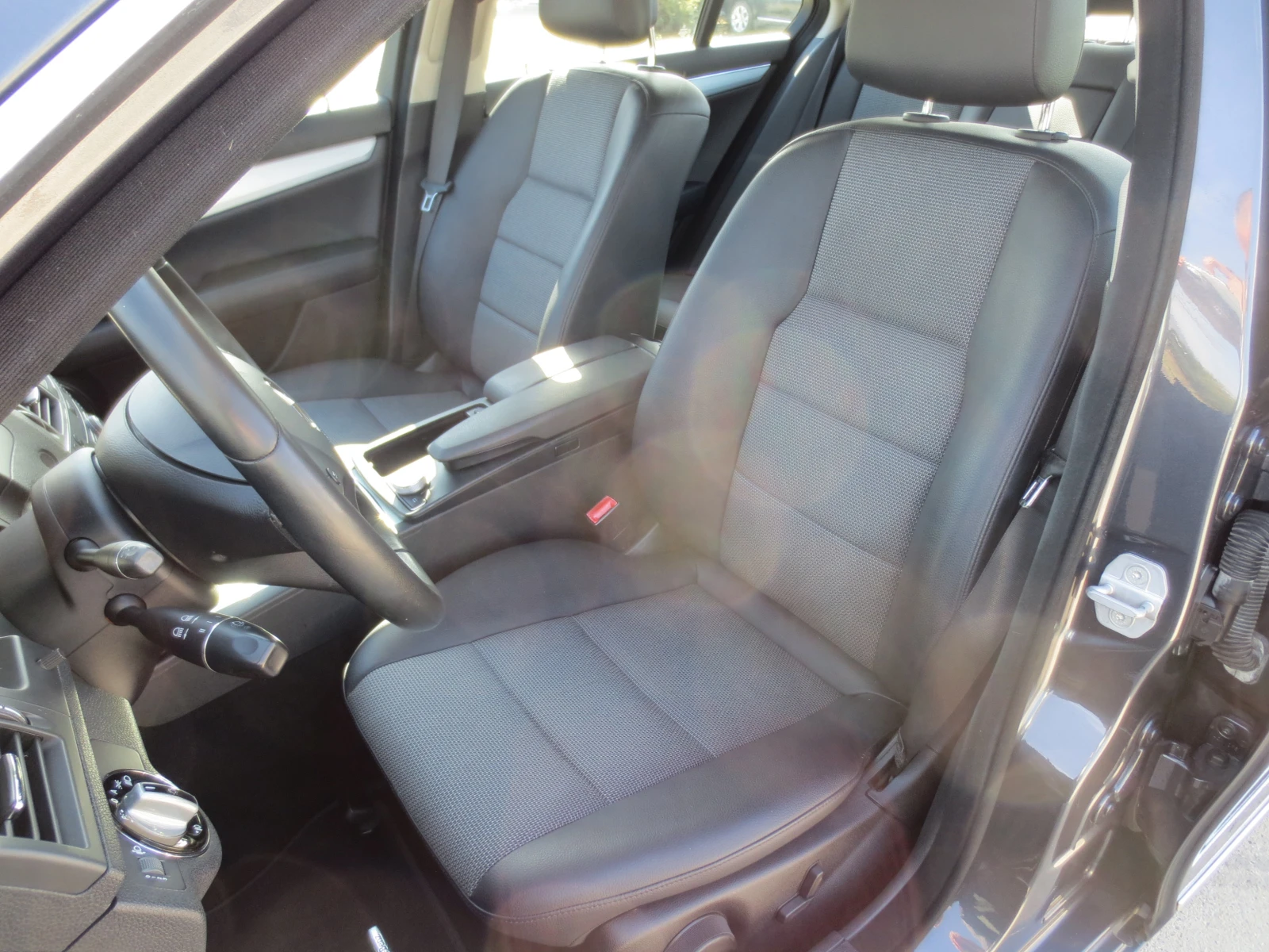 Mercedes-Benz C 200 2.2 CDI , снимка 10 - Автомобили и джипове - 56372410