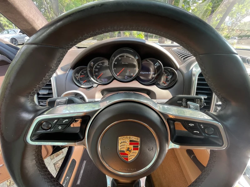 Porsche Cayenne TURBO, снимка 11 - Автомобили и джипове - 52014258
