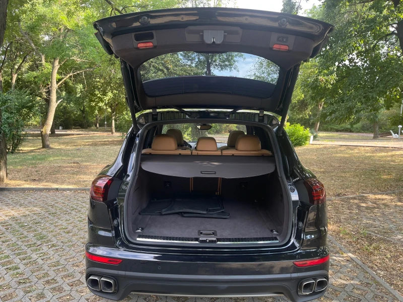 Porsche Cayenne TURBO, снимка 8 - Автомобили и джипове - 52014258