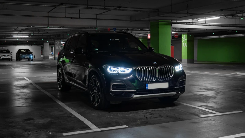 BMW X5 X-Drive 30d, снимка 2 - Автомобили и джипове - 52518456