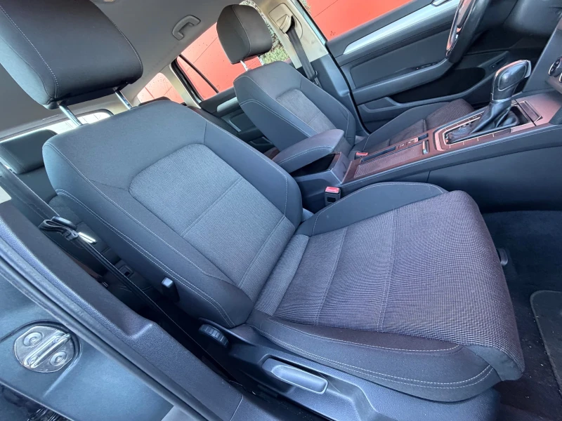 VW Passat 2.0TDI* DSG* Автоматик* B8, снимка 10 - Автомобили и джипове - 52812914