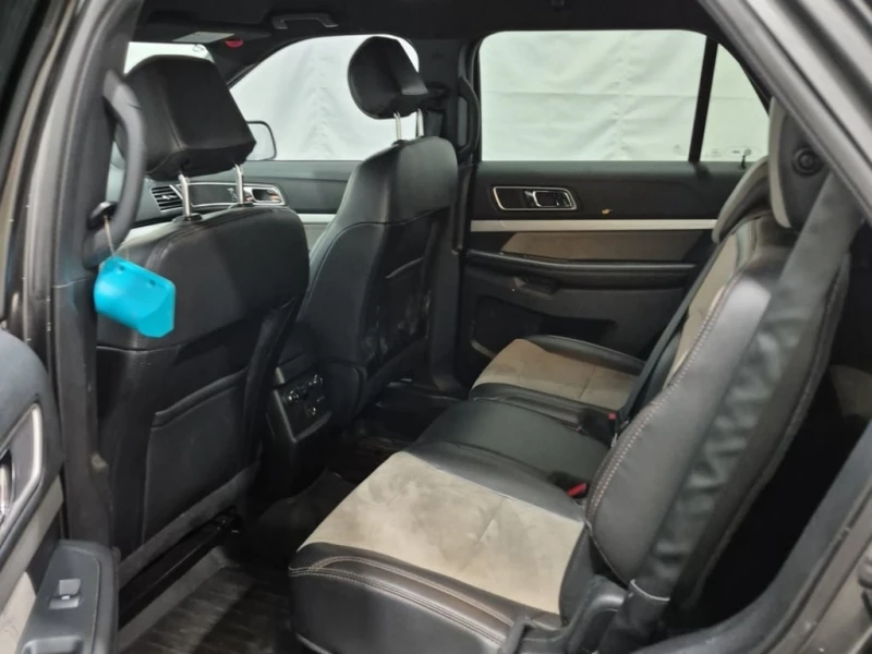 Ford Explorer * XLT * CARFAX * БЕЗ ПЪРВОНАЧАЛНА ВНОСКА, снимка 15 - Автомобили и джипове - 52848294