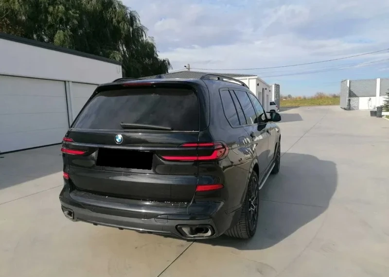 BMW X7 40d xDrive M-Sport, снимка 3 - Автомобили и джипове - 52881623