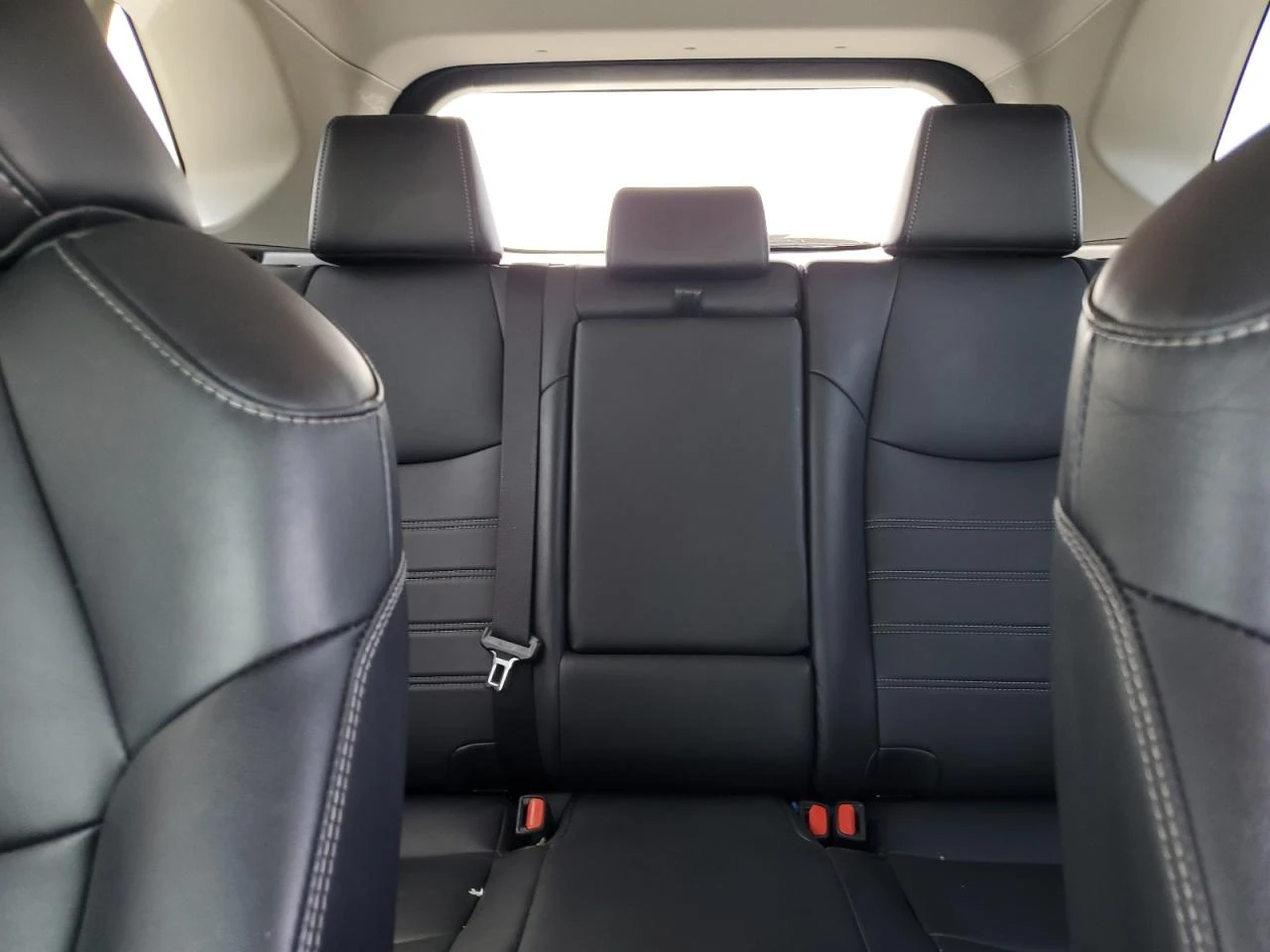 Toyota Rav4 2.5i XLE PREMIUM - Цена до България*  - изображение 10