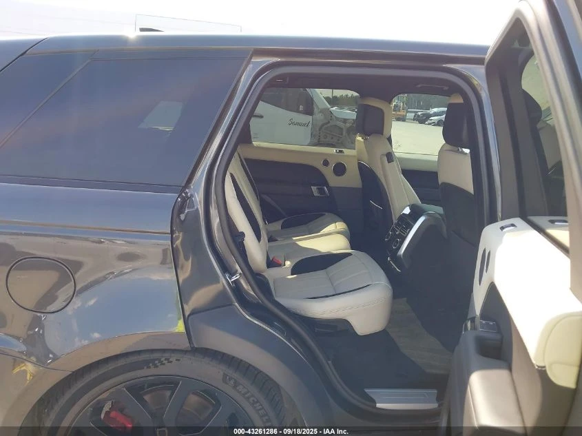 Land Rover Range rover 5.0L V-8 DI, DOHC, VVT, SUPERCHARGER, 518HP All | Mobile.bg   14