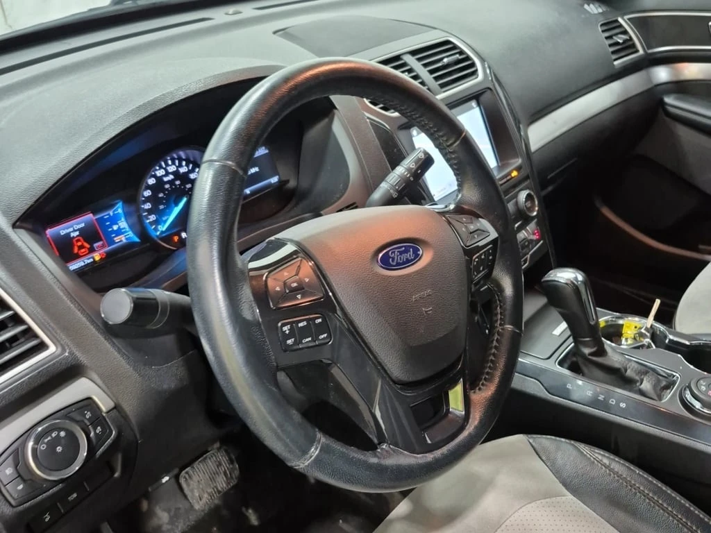 Ford Explorer * XLT * CARFAX * ��� ������������ ������ | Mobile.bg � ����������� 16