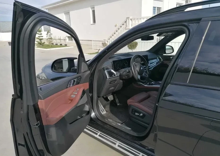 BMW X7 40d xDrive M-Sport - изображение 6