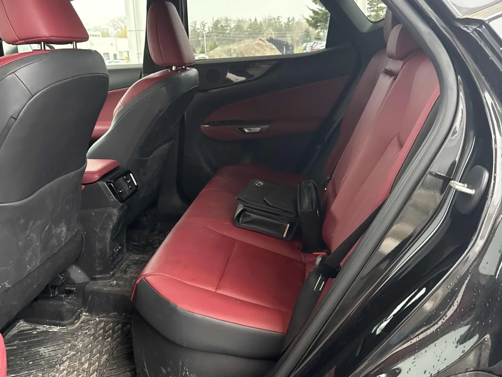 Lexus NX 350h * * CARFAX * * АВТО КРЕДИТ * * , снимка 8 - Автомобили и джипове - 54058897