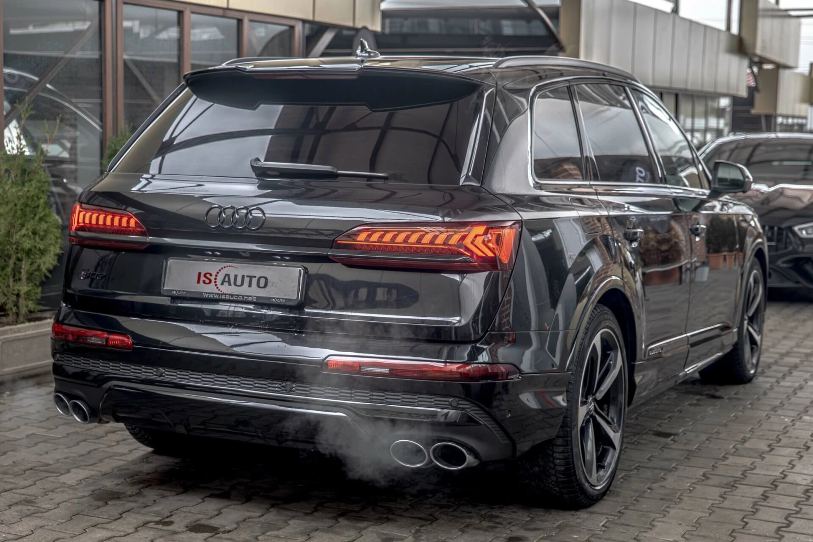 Audi SQ7 4.0TDI Quattro/Bose/Камера 360/Подгрев/Distronic/, снимка 5 - Автомобили и джипове - 54063651