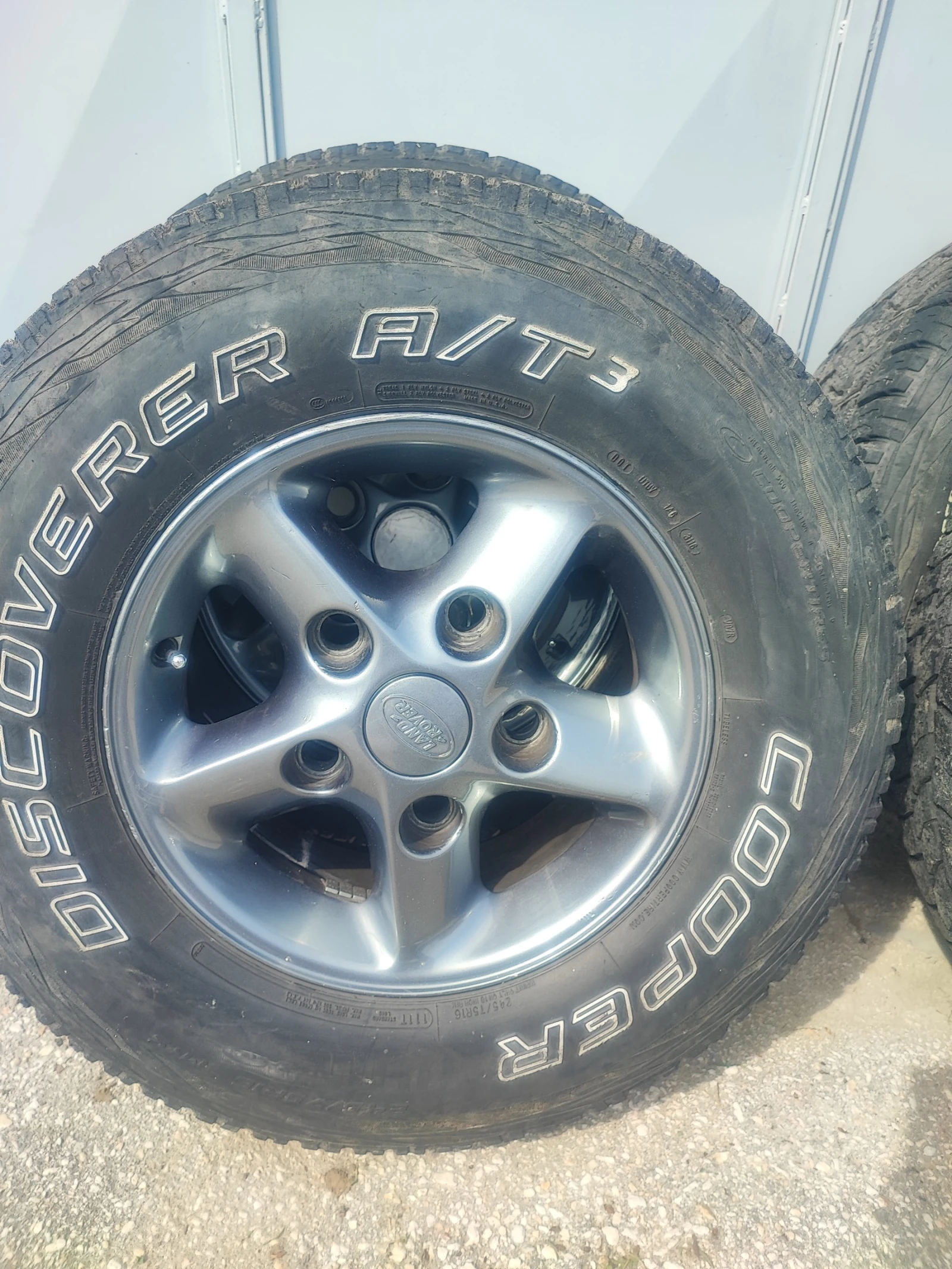 Land Rover Discovery, снимка 2 - Автомобили и джипове - 54097865