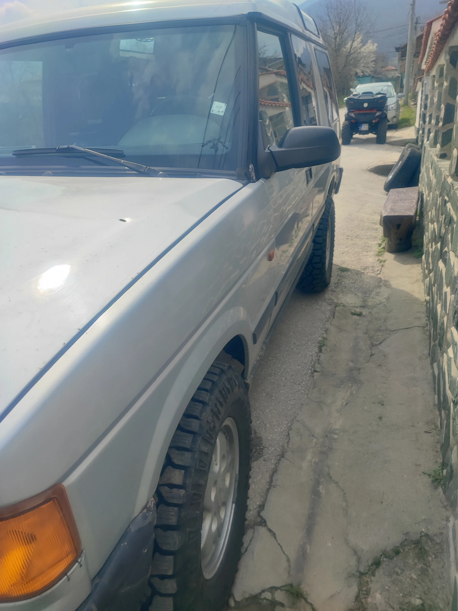 Land Rover Discovery, снимка 7 - Автомобили и джипове - 54097865
