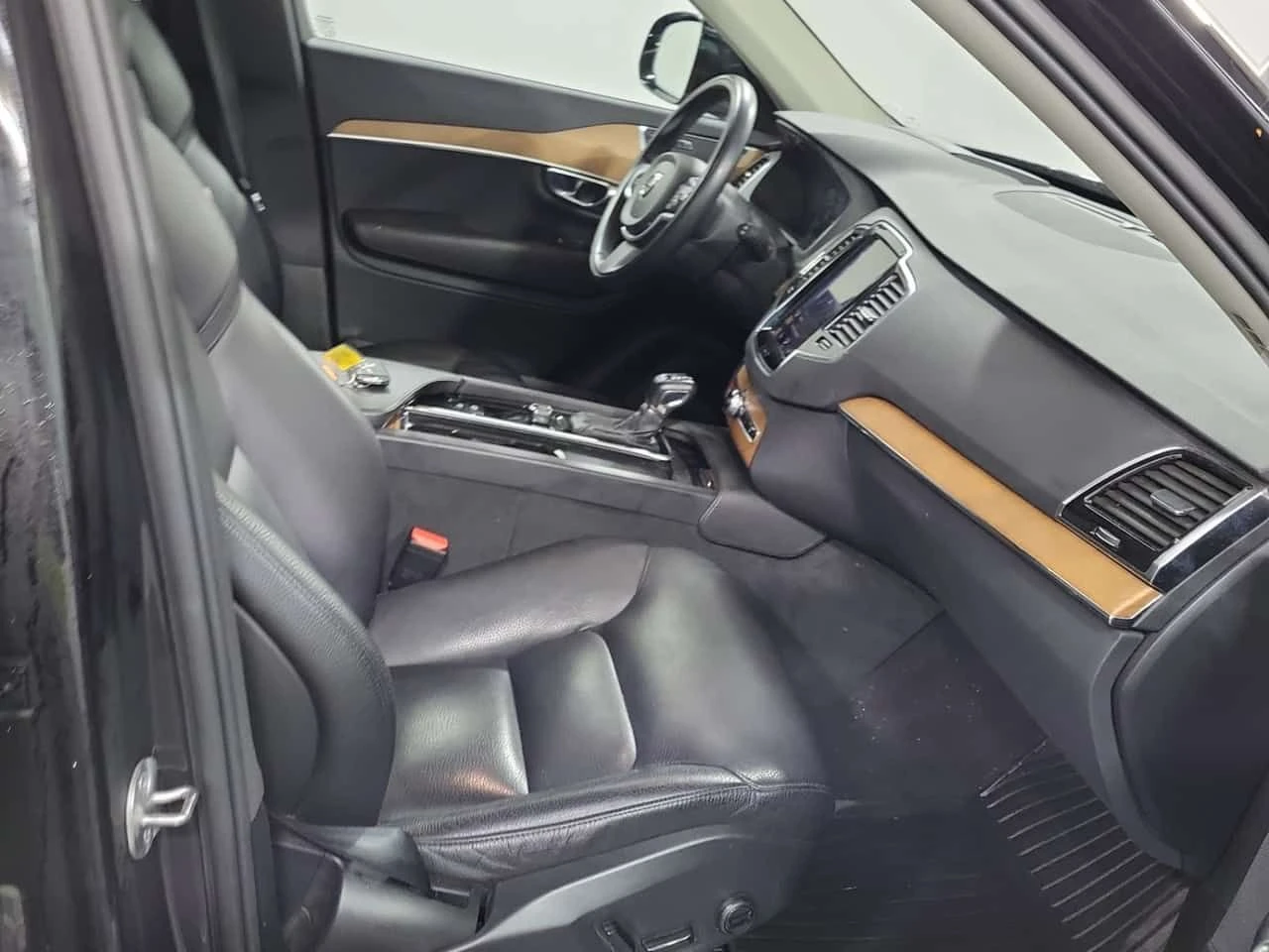 Volvo Xc90  Momentum / 360 / DISTRONIC , снимка 13 - Автомобили и джипове - 54327209