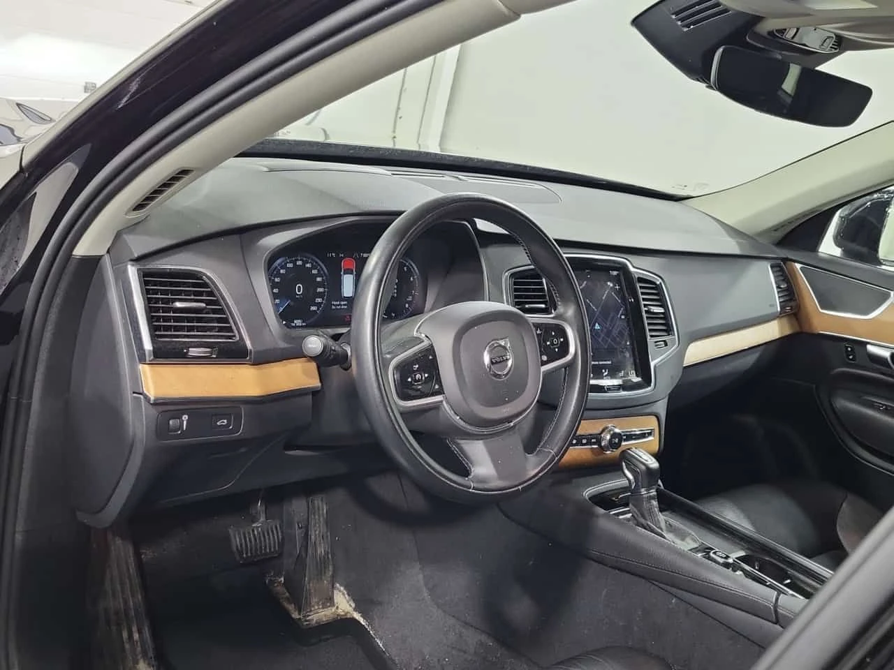 Volvo Xc90  Momentum / 360 / DISTRONIC , снимка 11 - Автомобили и джипове - 54327209