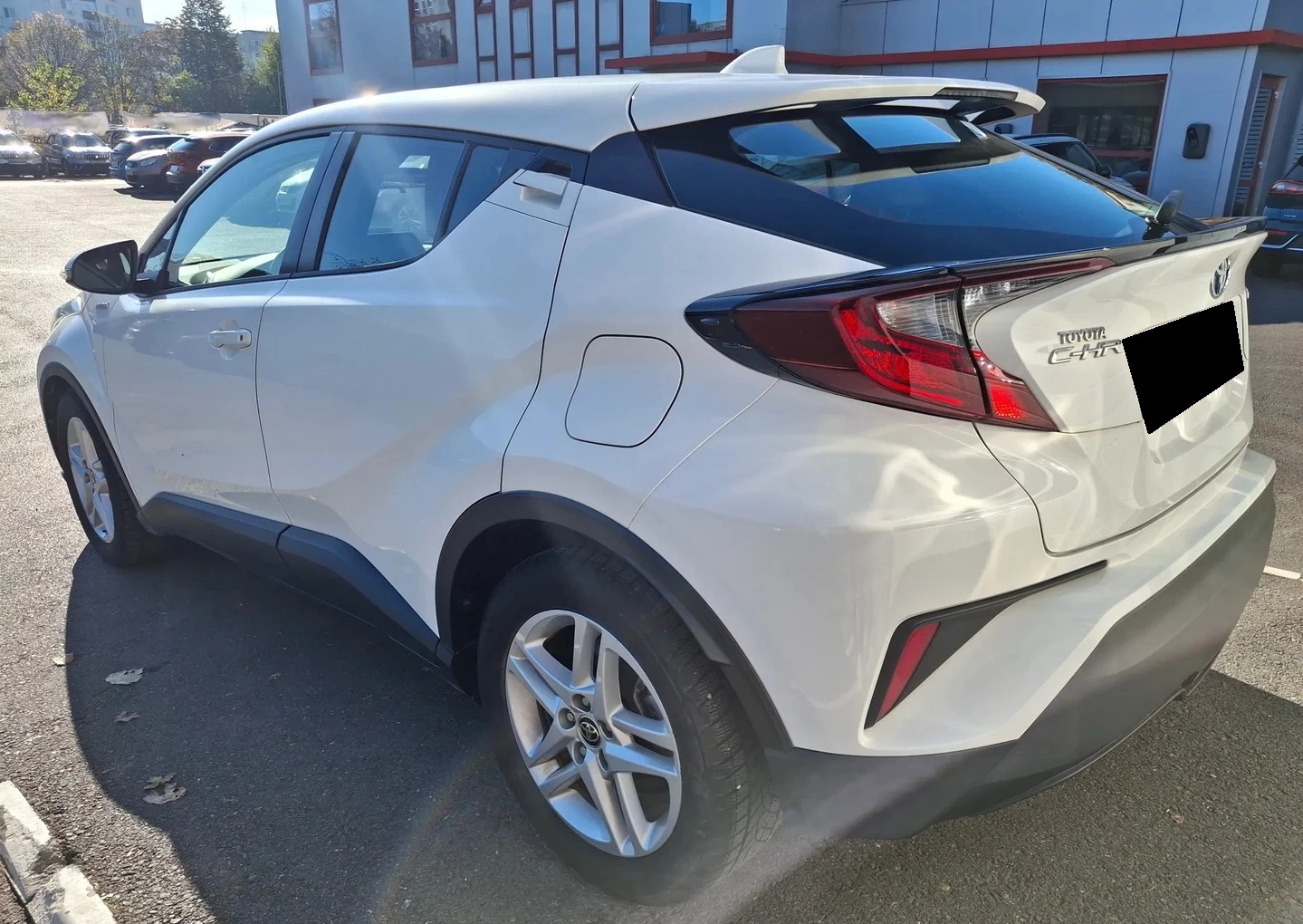Toyota C-HR 1.8 HSD , снимка 4 - Автомобили и джипове - 54367454