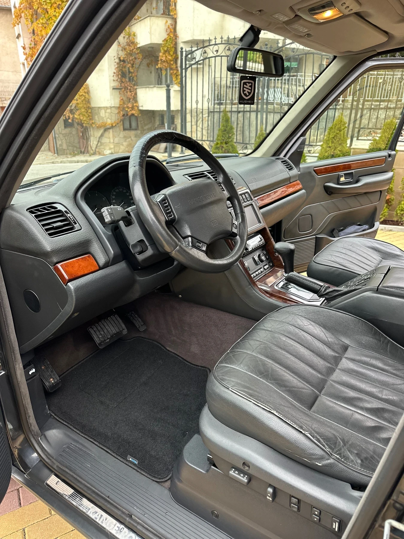 Land Rover Range rover 4.6 V8 LPG FACELIFT BOSH, снимка 8 - Автомобили и джипове - 54516078