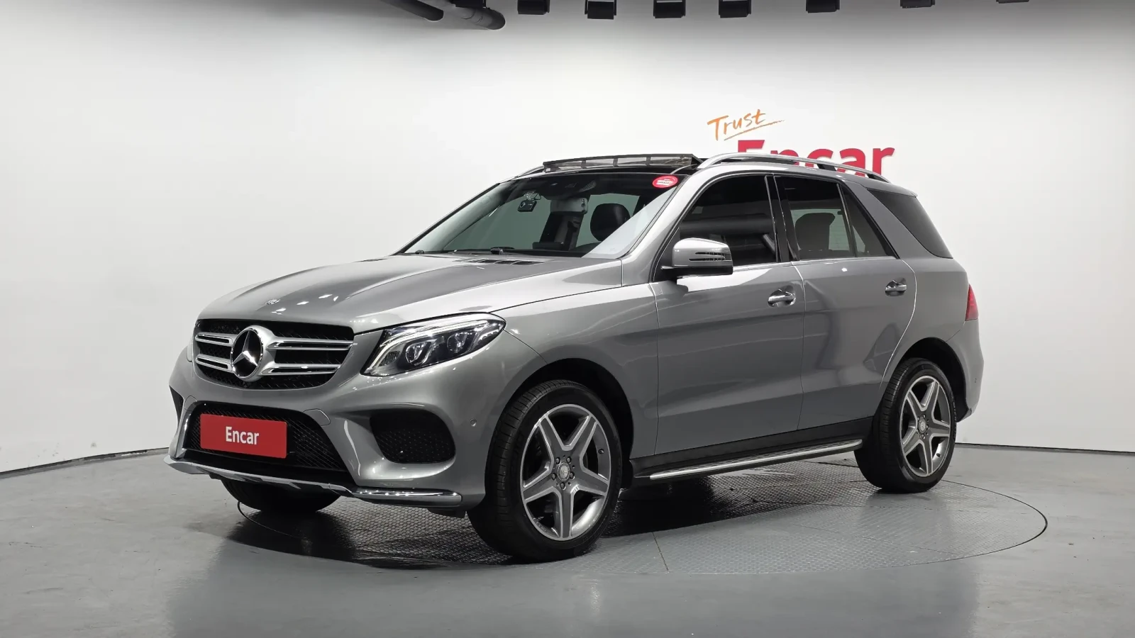 Mercedes-Benz GLE 350 !!ВСИЧКИ ЕКСТРИ ЗА МОДЕЛА!! !ПАНОРАМА! !ПОДГРЕВИ!