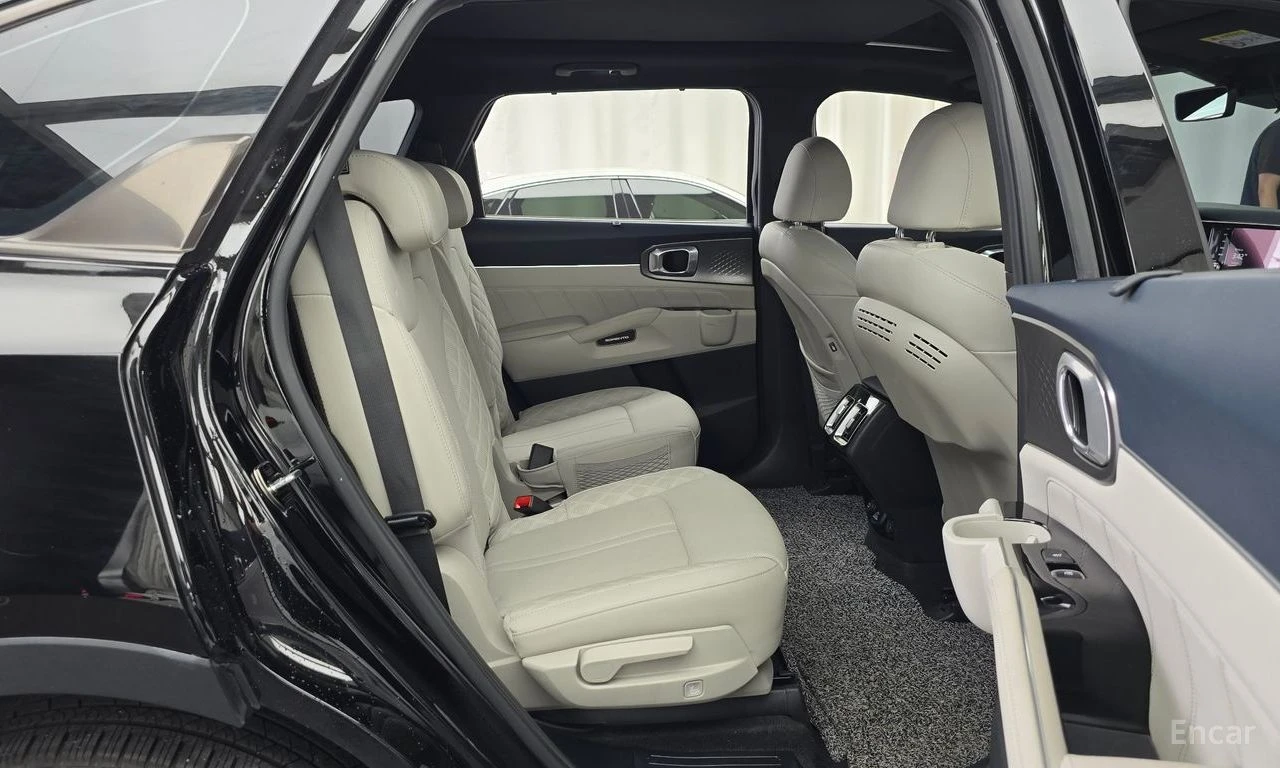 Kia Sorento 1.6 Hybrid Gravity 4x4* DISTRONIC* 360* PANORAMA* , снимка 14 - Автомобили и джипове - 55309984