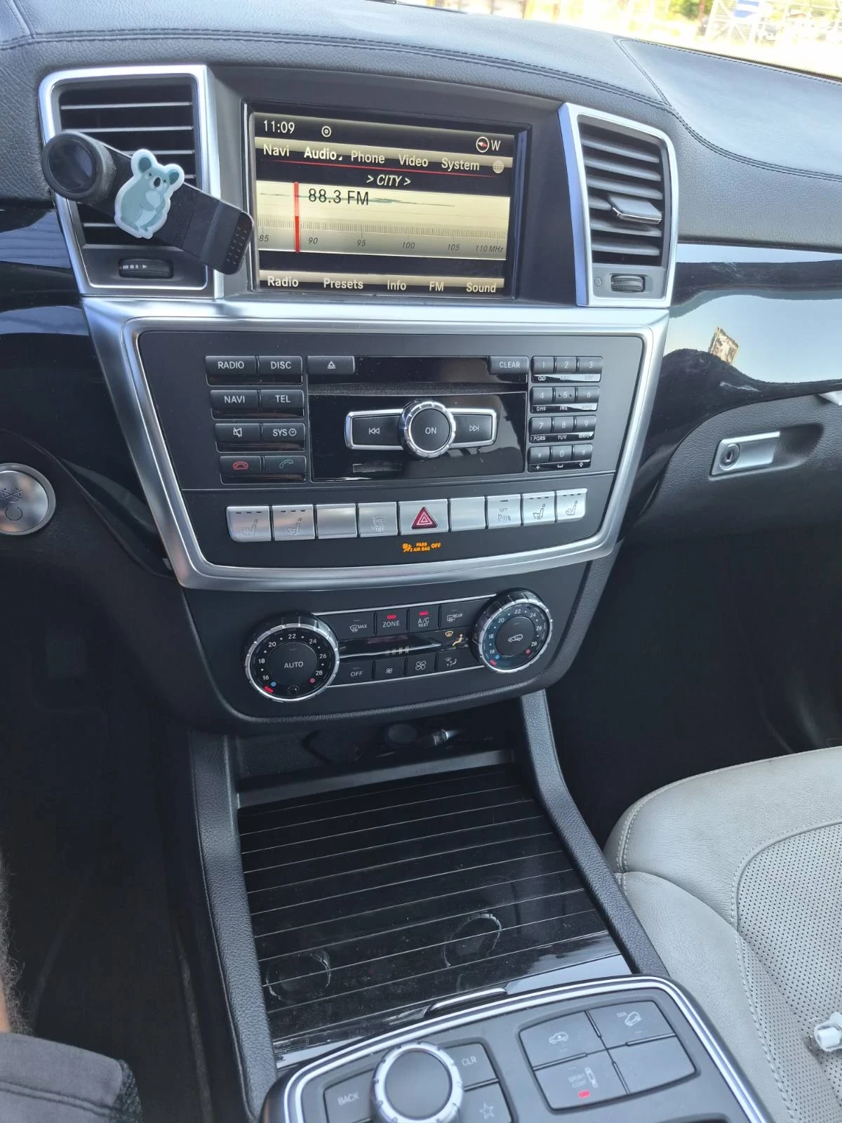 Mercedes-Benz GL 350 1., снимка 6 - Автомобили и джипове - 55476699
