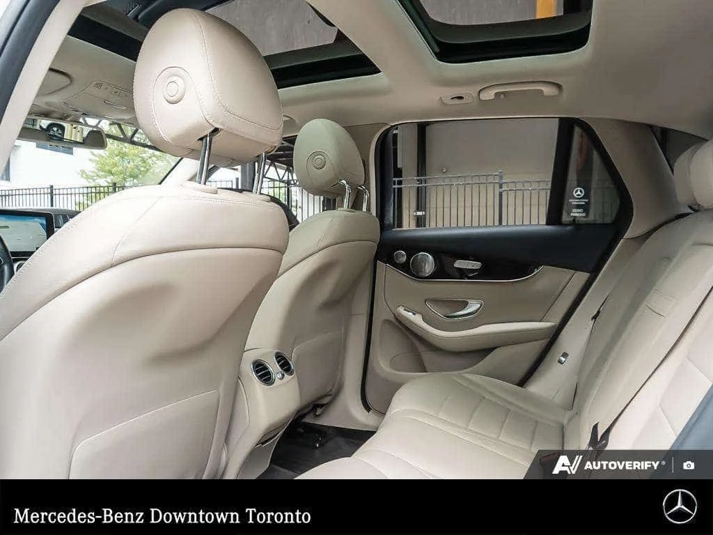Mercedes-Benz GLC 300 * CARFAX * ФИКСИРАНА ЦЕНА ДО БГ * , снимка 17 - Автомобили и джипове - 55534815