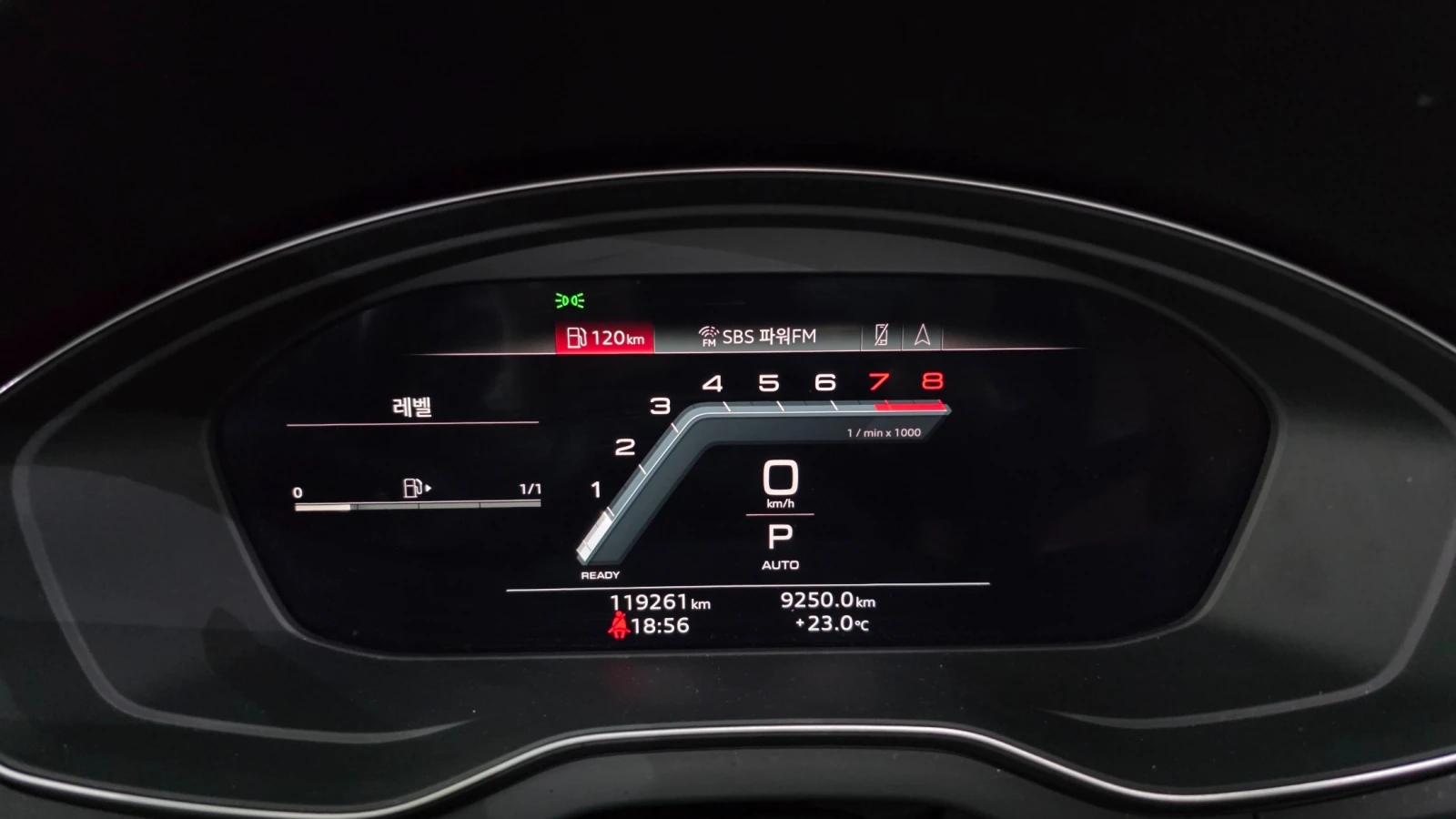 Audi Q5 45 TFSI quattro Sportback, снимка 6 - Автомобили и джипове - 55541331