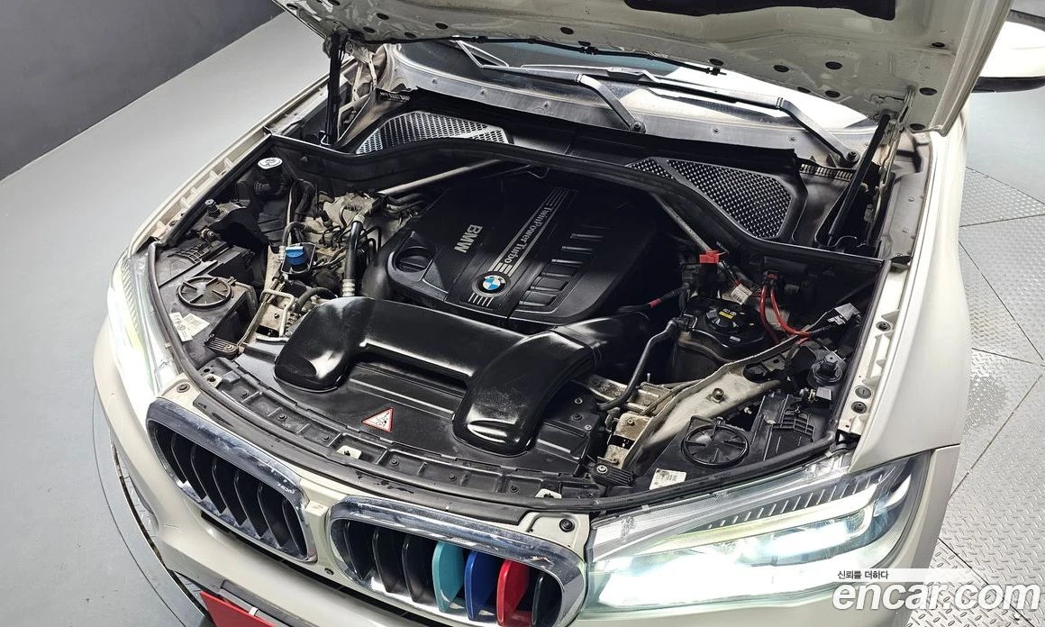BMW X6 xDrive 30d, снимка 6 - Автомобили и джипове - 56157081