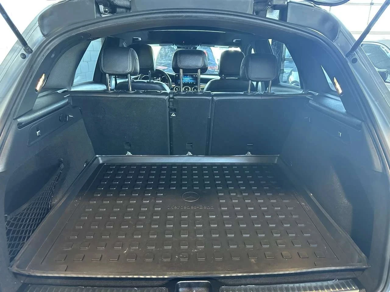 Mercedes-Benz GLC 300, снимка 8 - Автомобили и джипове - 56689235
