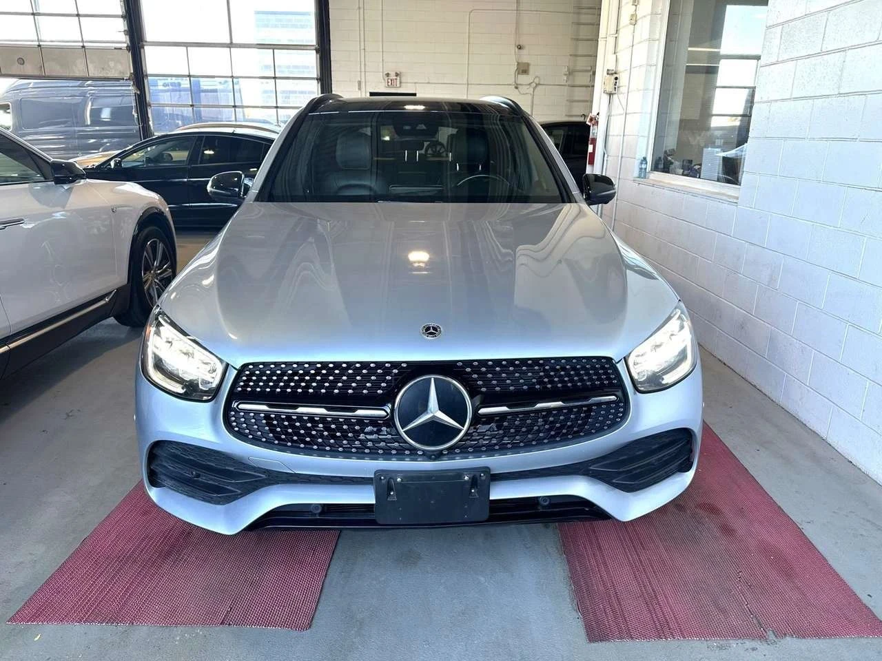 Mercedes-Benz GLC 300, снимка 2 - Автомобили и джипове - 56689235